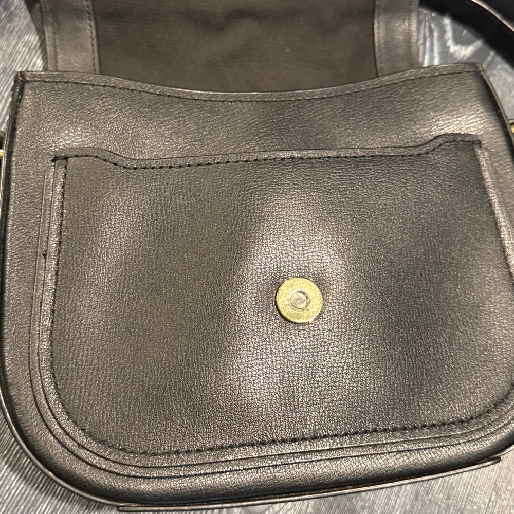 Marc Jacob’s Rider Crossbody - Picture 6 of 7